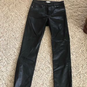 Black Skinny Jeans